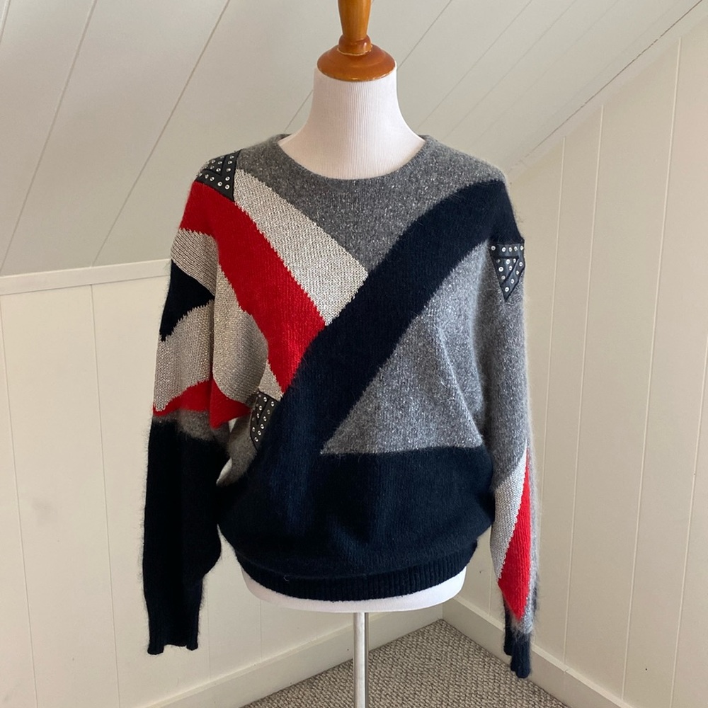 Fun 80’s sweater